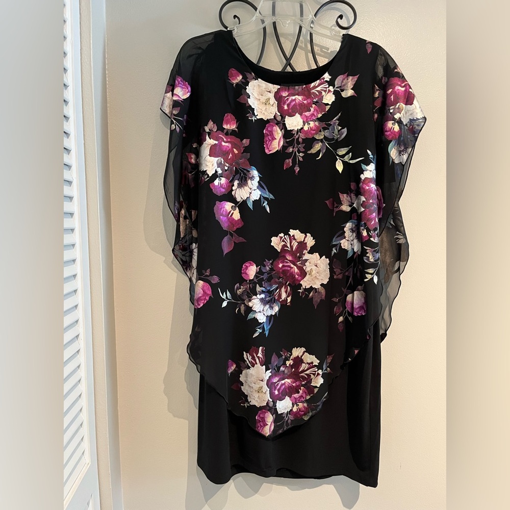 EnFocus Ladies size 16W Dress